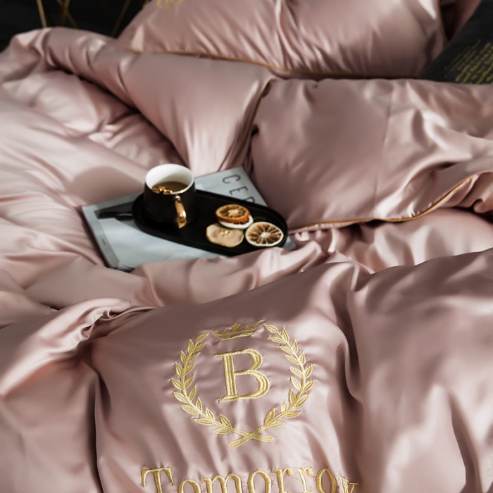 91家纺网 家纺一手货源 找家纺 琪格格 2022新款水洗真丝刺绣四件套 都市-香槟