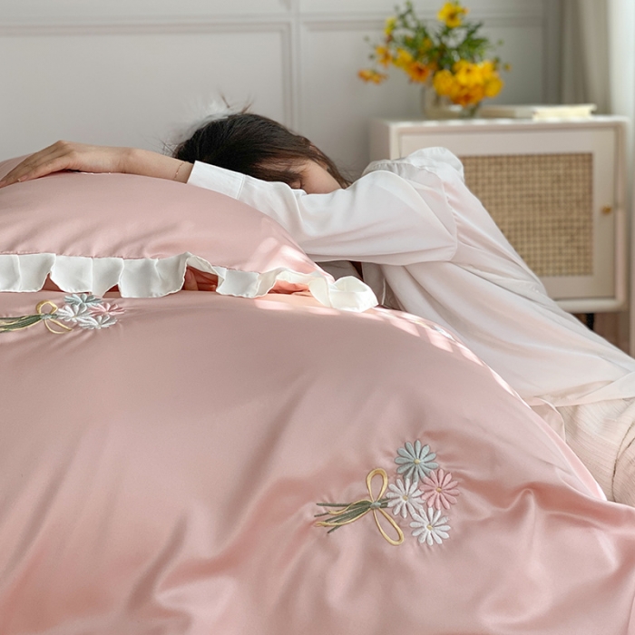 91家纺网 家纺一手货源 找家纺 （总）优悦生活馆 2021新款冰丝绣花四件套-花溪