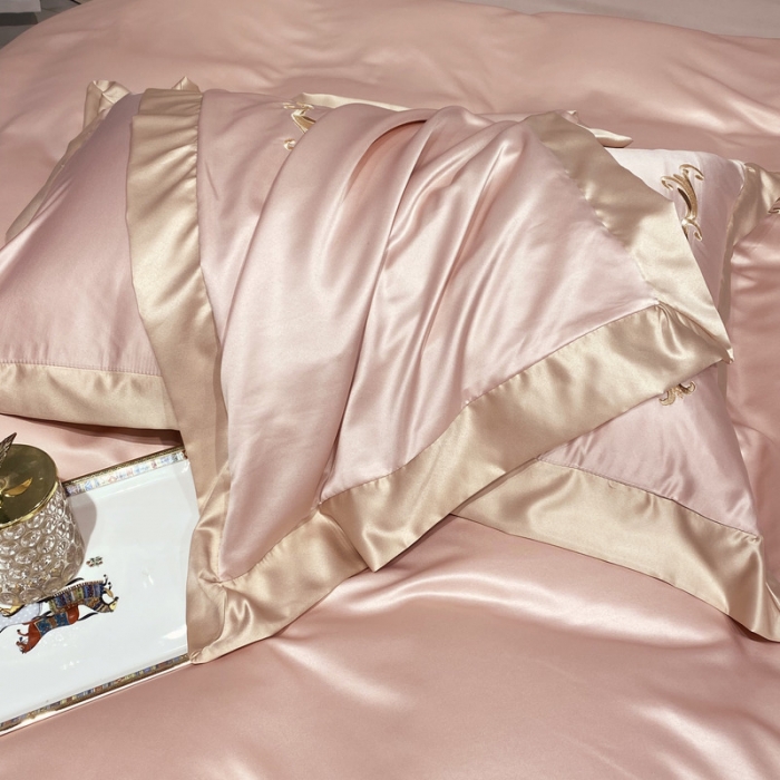 91家纺网 家纺一手货源 找家纺 优悦生活馆 2021新款冰丝绣花四件套-奥丁-梦幻粉