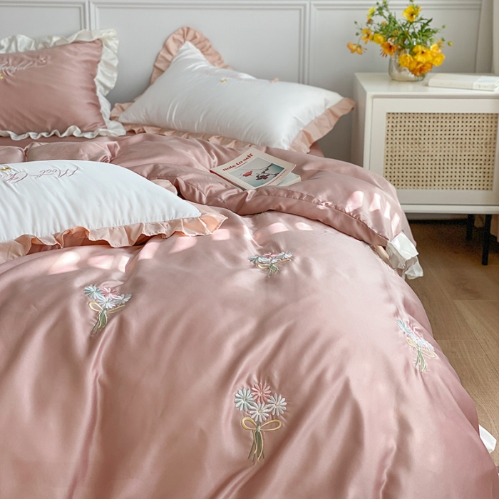 91家纺网 家纺一手货源 找家纺 优悦生活馆 2021新款冰丝绣花四件套-花溪 豆沙