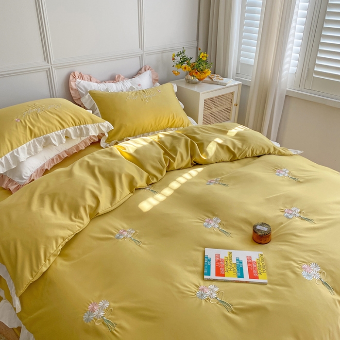 91家纺网 家纺一手货源 找家纺 优悦生活馆 2021新款冰丝绣花四件套-花溪亮黄