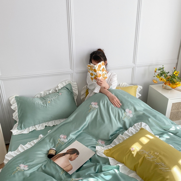 91家纺网 家纺一手货源 找家纺 优悦生活馆 2021新款冰丝绣花四件套-花溪 嫩绿