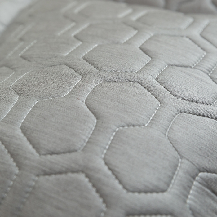 91家纺网 家纺一手货源 找家纺 多点家居 2021新款吸湿排汗枕 灰色40*70cm