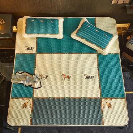 91家纺网 家纺一手货源 找家纺 凡客 2022春夏新款大版数码印花凉感丝乳胶凉席三件套 琉璃