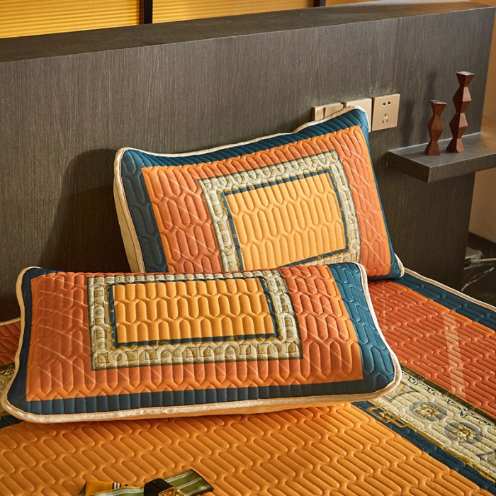 91家纺网 家纺一手货源 找家纺 凡客 2022春夏新款大版数码印花凉感丝乳胶凉席三件套 半醉