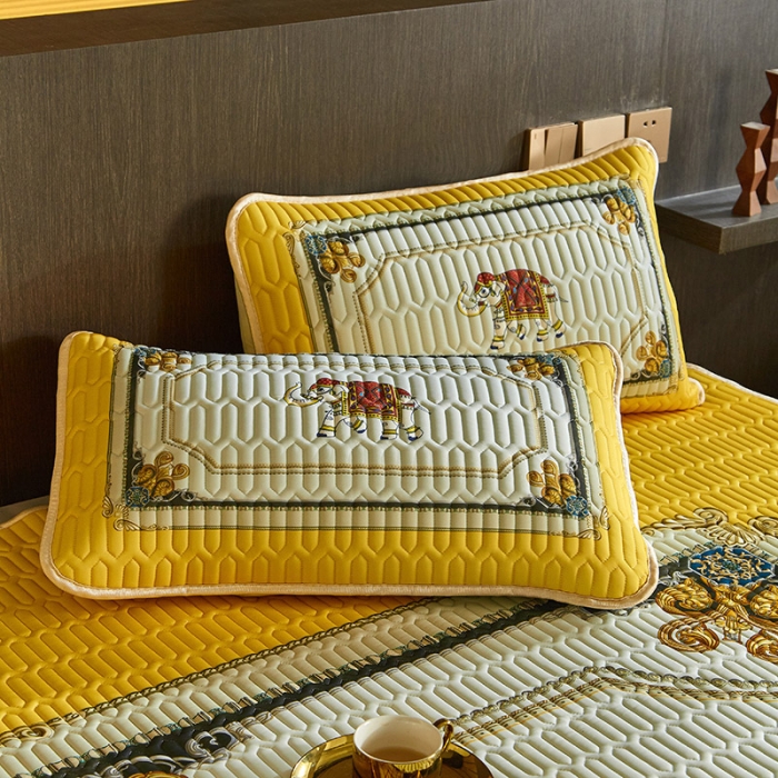 91家纺网 家纺一手货源 找家纺 凡客 2022春夏新款大版数码印花凉感丝乳胶凉席三件套 皇城