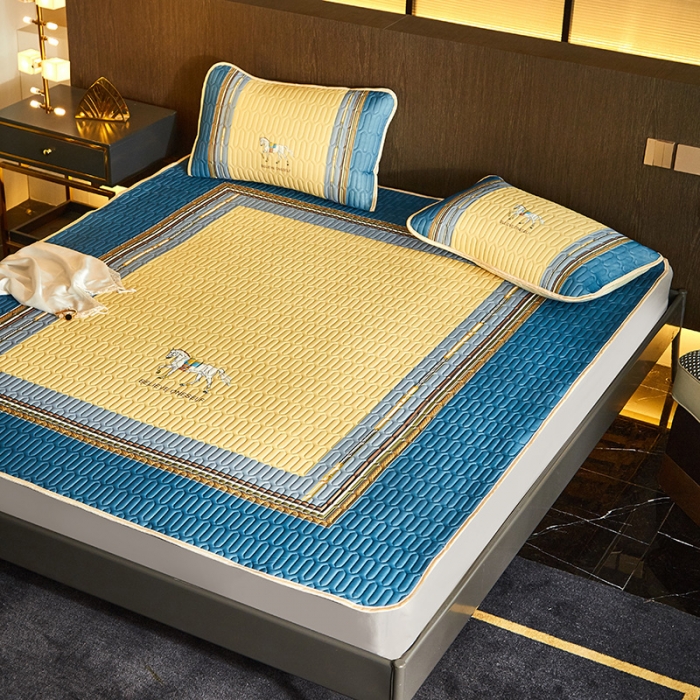 91家纺网 家纺一手货源 找家纺 凡客 2022春夏新款大版数码印花凉感丝乳胶凉席三件套 蓝梦