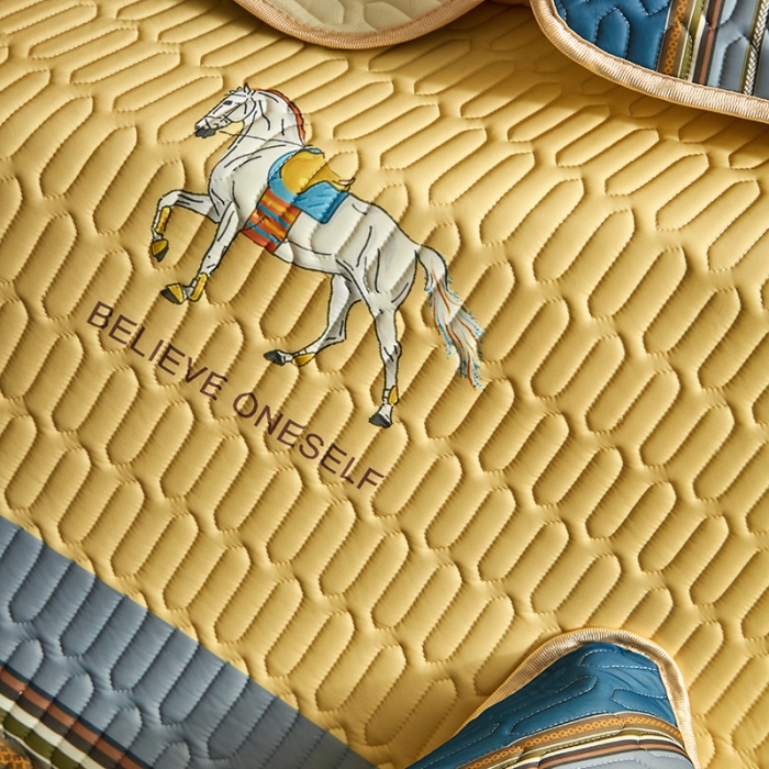 91家纺网 家纺一手货源 找家纺 凡客 2022春夏新款大版数码印花凉感丝乳胶凉席三件套 蓝梦