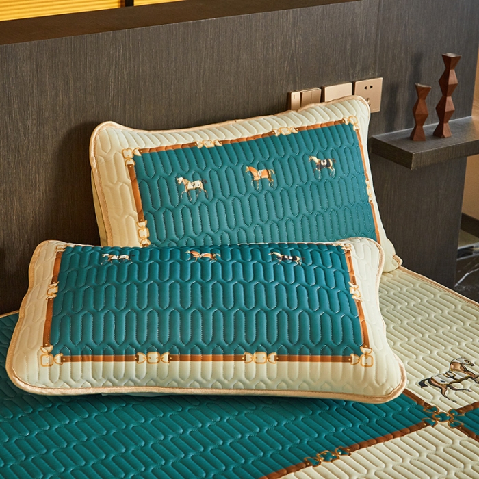 91家纺网 家纺一手货源 找家纺 凡客 2022春夏新款大版数码印花凉感丝乳胶凉席三件套 琉璃