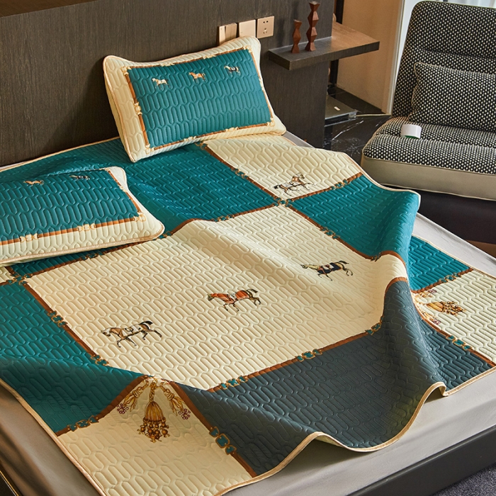 91家纺网 家纺一手货源 找家纺 凡客 2022春夏新款大版数码印花凉感丝乳胶凉席三件套 琉璃