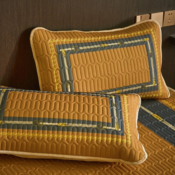 91家纺网 家纺一手货源 找家纺 凡客 2022春夏新款大版数码印花凉感丝乳胶凉席三件套 鹊桥