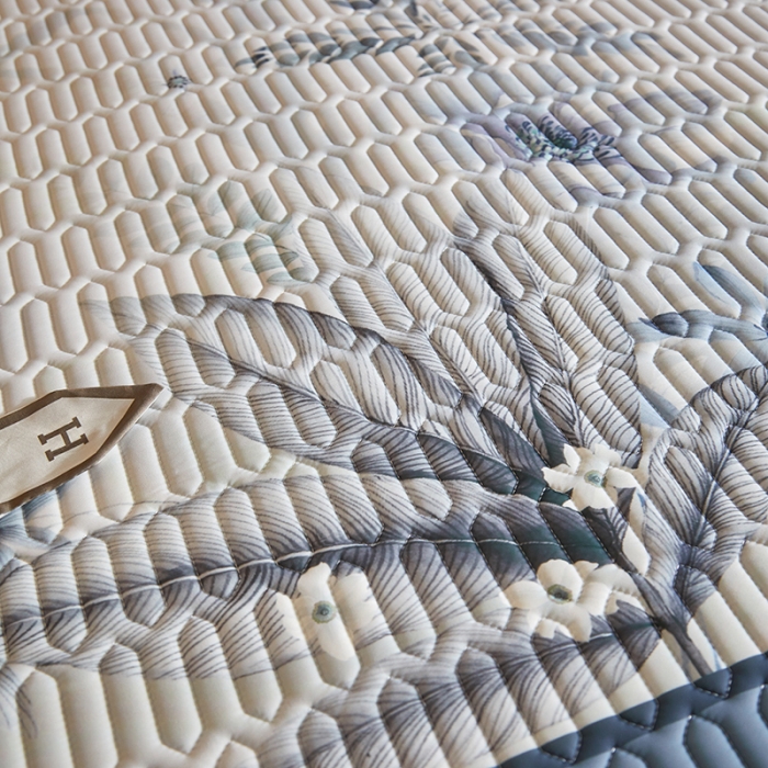 91家纺网 家纺一手货源 找家纺 凡客 2022春夏新款大版数码印花凉感丝乳胶凉席三件套 水墨