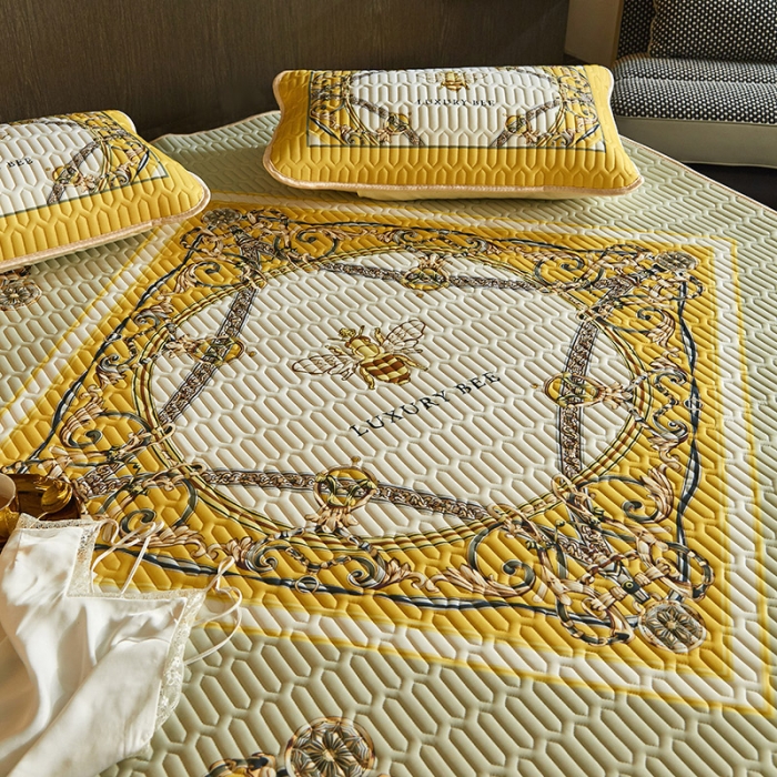 91家纺网 家纺一手货源 找家纺 凡客 2022春夏新款大版数码印花凉感丝乳胶凉席三件套 玄夜