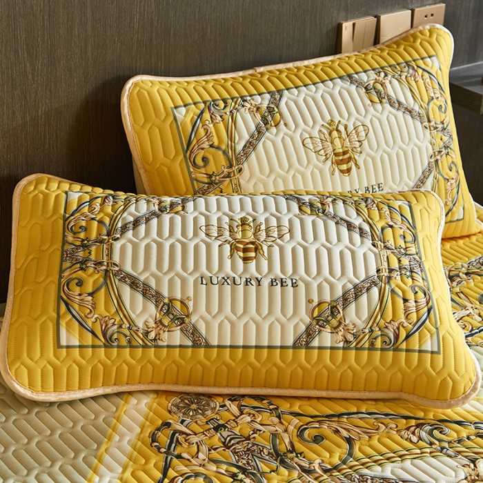 91家纺网 家纺一手货源 找家纺 凡客 2022春夏新款大版数码印花凉感丝乳胶凉席三件套 玄夜