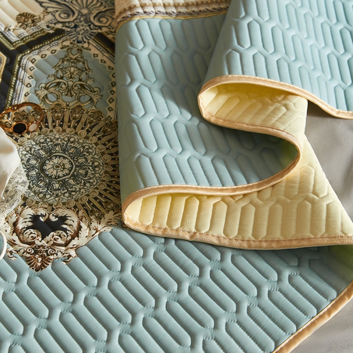 91家纺网 家纺一手货源 找家纺 凡客 2022春夏新款大版数码印花凉感丝乳胶凉席三件套 微凉