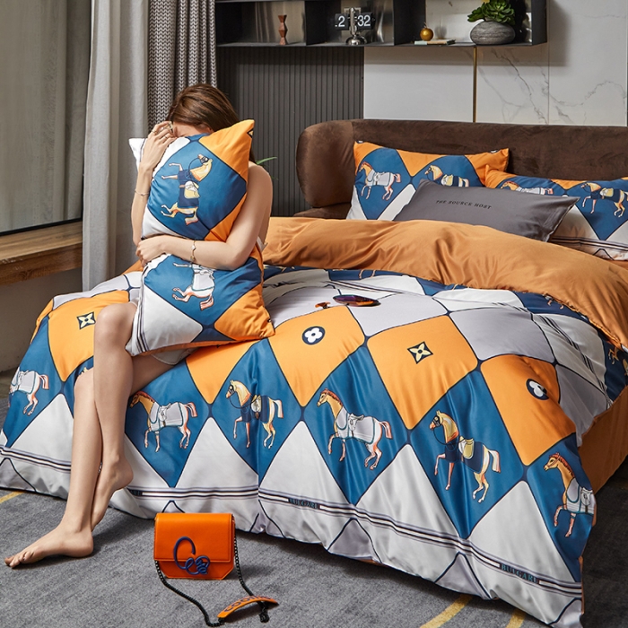 91家纺网 家纺一手货源 找家纺 凡客 2021春夏新款60支水洗真丝数码印花四件套轻奢风系列 塞勒斯克