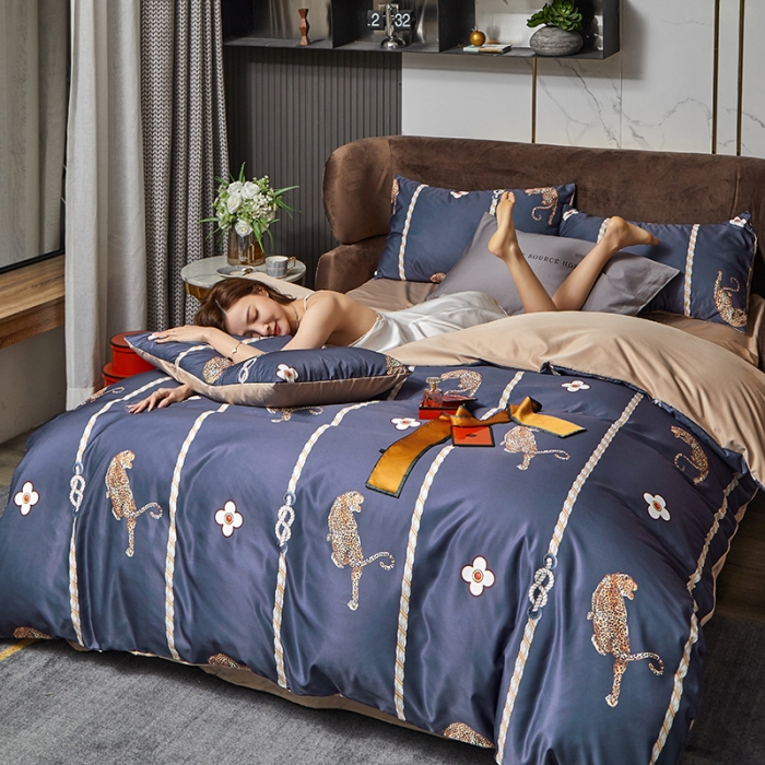 91家纺网 家纺一手货源 找家纺 凡客 2021春夏新款60支水洗真丝数码印花四件套轻奢风系列 斯图尔特