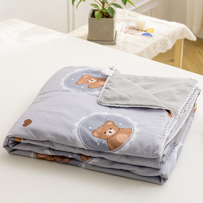 91家纺网 家纺一手货源 找家纺 慕尚 2025新款水洗棉夏被 萌小熊