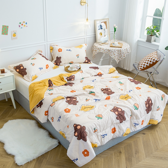 91家纺网 家纺一手货源 找家纺 慕尚 2025新款水洗棉夏被 萌熊