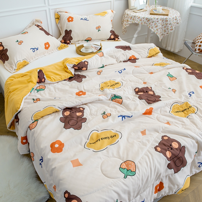 91家纺网 家纺一手货源 找家纺 慕尚 2025新款水洗棉夏被 萌熊