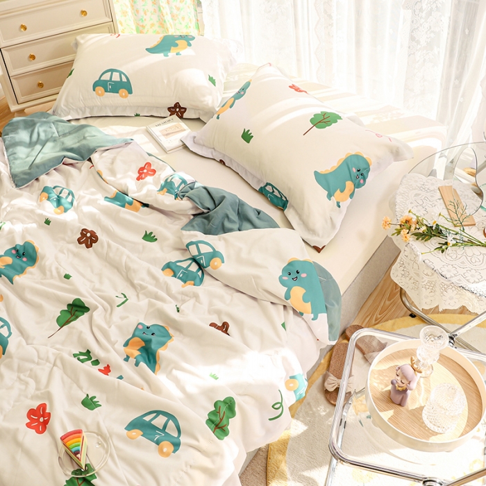 91家纺网 家纺一手货源 找家纺 慕尚 2025新款水洗棉夏被实拍图 萌萌恐龙