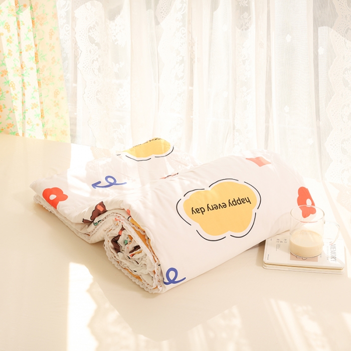 91家纺网 家纺一手货源 找家纺 慕尚 2025新款水洗棉夏被实拍图 萌熊