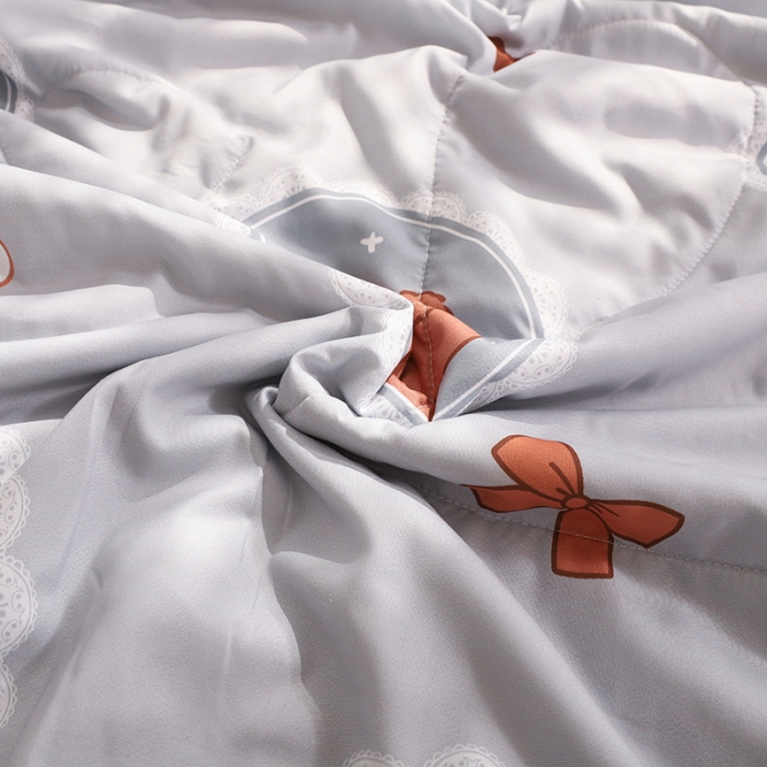 91家纺网 家纺一手货源 找家纺 慕尚 2025新款水洗棉夏被实拍图 萌小熊