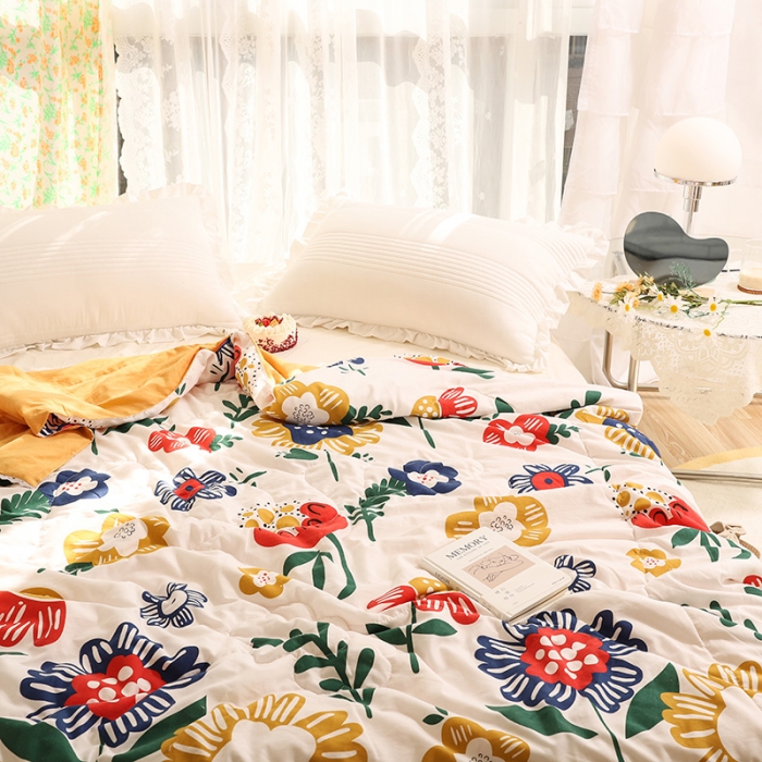 91家纺网 家纺一手货源 找家纺 慕尚 2025新款水洗棉夏被实拍图 梵高之花