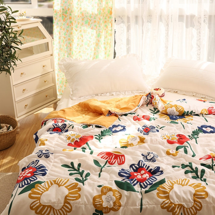 91家纺网 家纺一手货源 找家纺 慕尚 2025新款水洗棉夏被实拍图 梵高之花