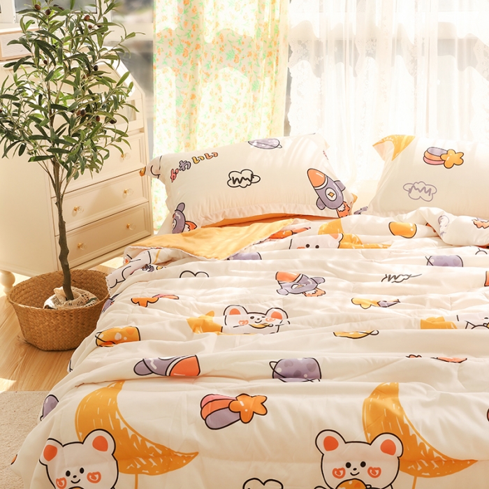 91家纺网 家纺一手货源 找家纺 慕尚 2025新款水洗棉夏被实拍图 奇幻星球