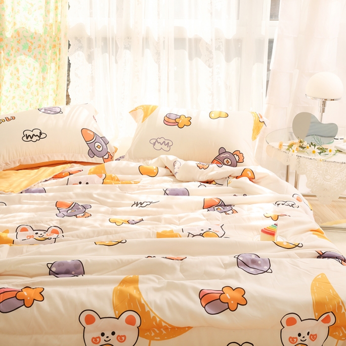 91家纺网 家纺一手货源 找家纺 慕尚 2025新款水洗棉夏被实拍图 奇幻星球