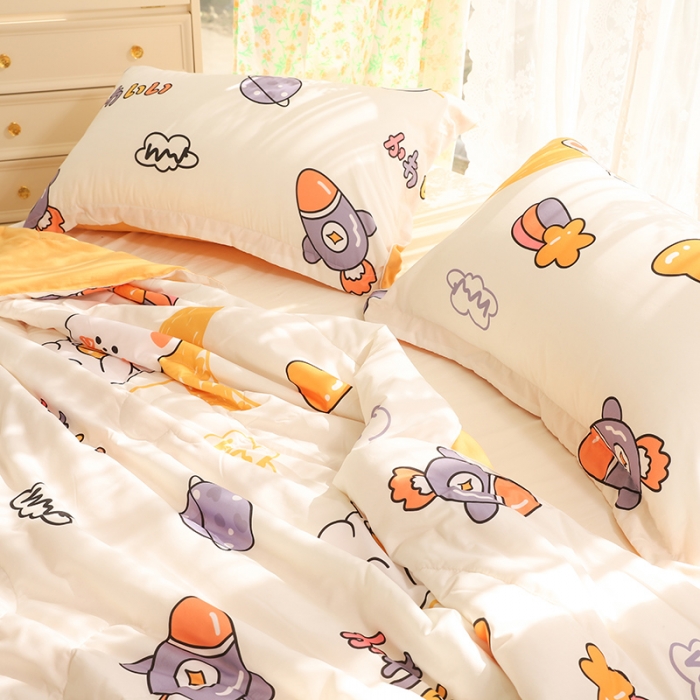 91家纺网 家纺一手货源 找家纺 慕尚 2025新款水洗棉夏被实拍图 奇幻星球