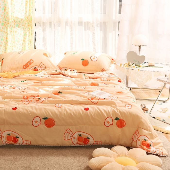 91家纺网 家纺一手货源 找家纺 慕尚 2025新款水洗棉夏被实拍图 橘子奶糖