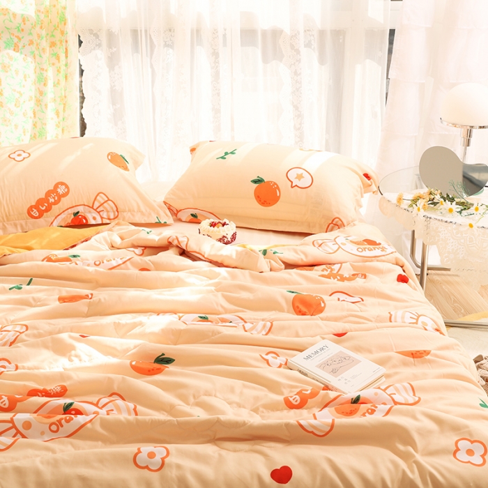 91家纺网 家纺一手货源 找家纺 慕尚 2025新款水洗棉夏被实拍图 橘子奶糖