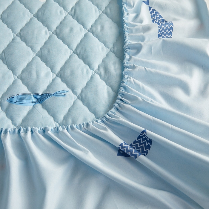 91家纺网 家纺一手货源 找家纺 花言狐语 2025新款水洗棉防水隔尿夹棉床笠 海底世界