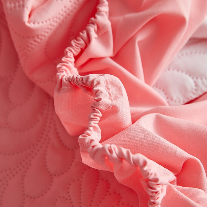 91家纺网 家纺一手货源 找家纺 花言狐语 2025新款水洗棉防水隔尿夹棉床笠 富贵花-玉色