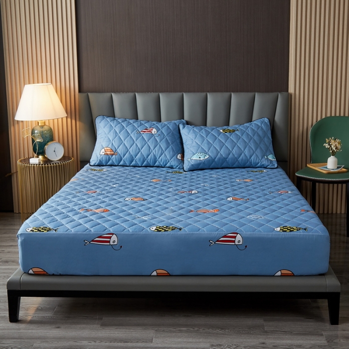 91家纺网 家纺一手货源 找家纺 花言狐语 2025新款水洗棉防水隔尿夹棉床笠 七彩小鱼