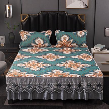 91家纺网 家纺一手货源 找家纺 纽缦家纺 2021新款凉感丝乳胶凉席可拆卸床裙款三件套 浪漫巴黎（绿）