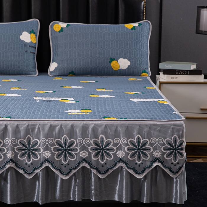 91家纺网 家纺一手货源 找家纺 纽缦家纺 2021新款凉感丝乳胶凉席可拆卸床裙款三件套 菠萝情兰