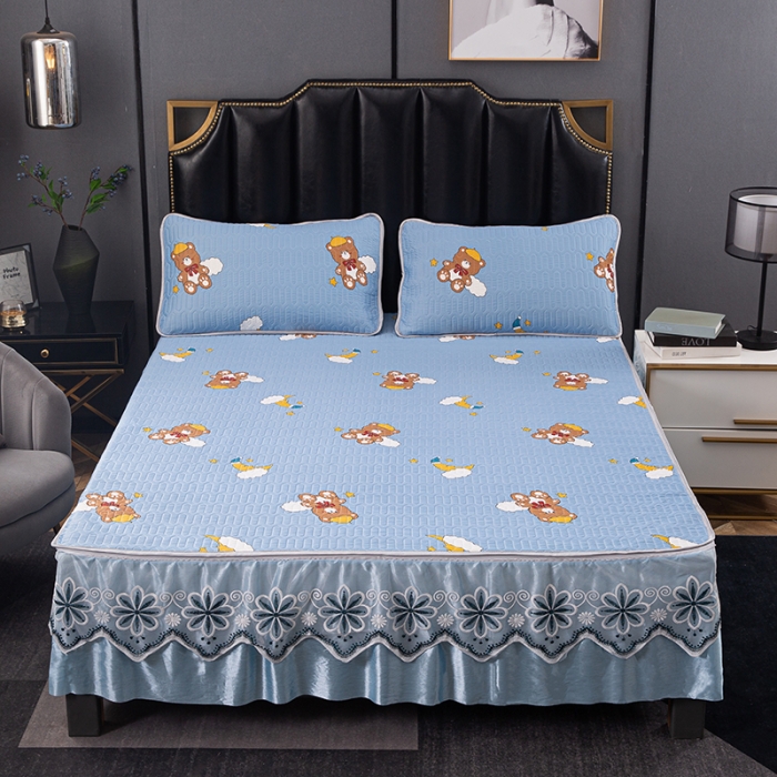 91家纺网 家纺一手货源 找家纺 纽缦家纺 2021新款凉感丝乳胶凉席可拆卸床裙款三件套 呆萌伙伴兰