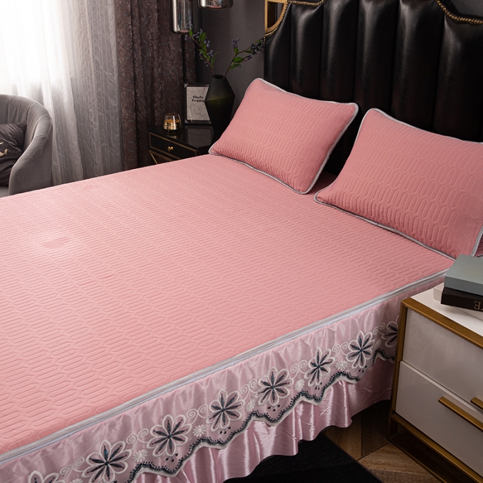 91家纺网 家纺一手货源 找家纺 纽缦家纺 2021新款凉感丝乳胶凉席可拆卸床裙款三件套 豆沙