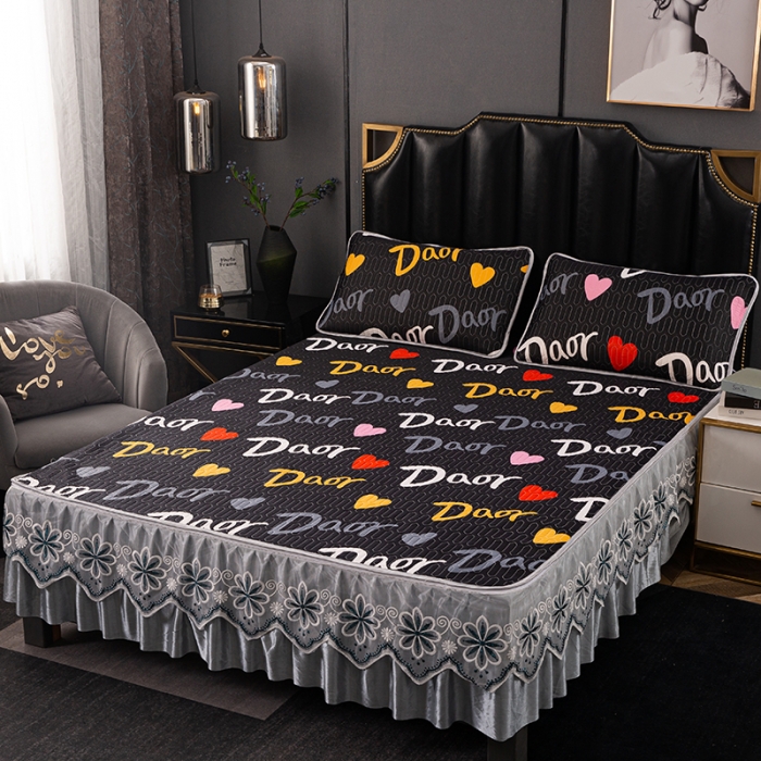 91家纺网 家纺一手货源 找家纺 纽缦家纺 2021新款凉感丝乳胶凉席可拆卸床裙款三件套 可可托海黑