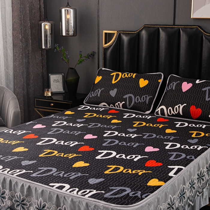 91家纺网 家纺一手货源 找家纺 纽缦家纺 2021新款凉感丝乳胶凉席可拆卸床裙款三件套 可可托海黑