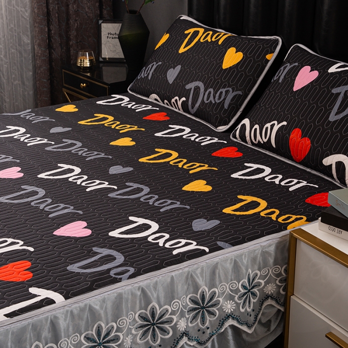 91家纺网 家纺一手货源 找家纺 纽缦家纺 2021新款凉感丝乳胶凉席可拆卸床裙款三件套 可可托海黑