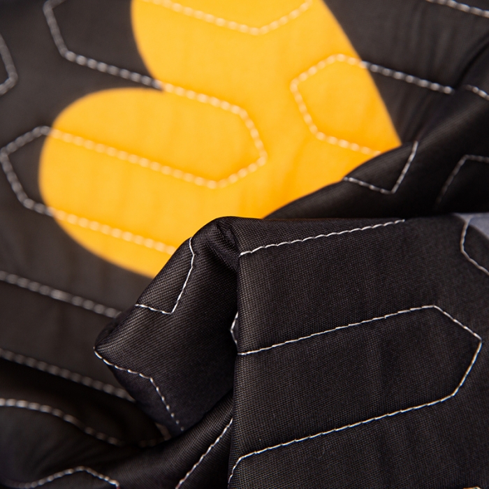 91家纺网 家纺一手货源 找家纺 纽缦家纺 2021新款凉感丝乳胶凉席可拆卸床裙款三件套 可可托海黑