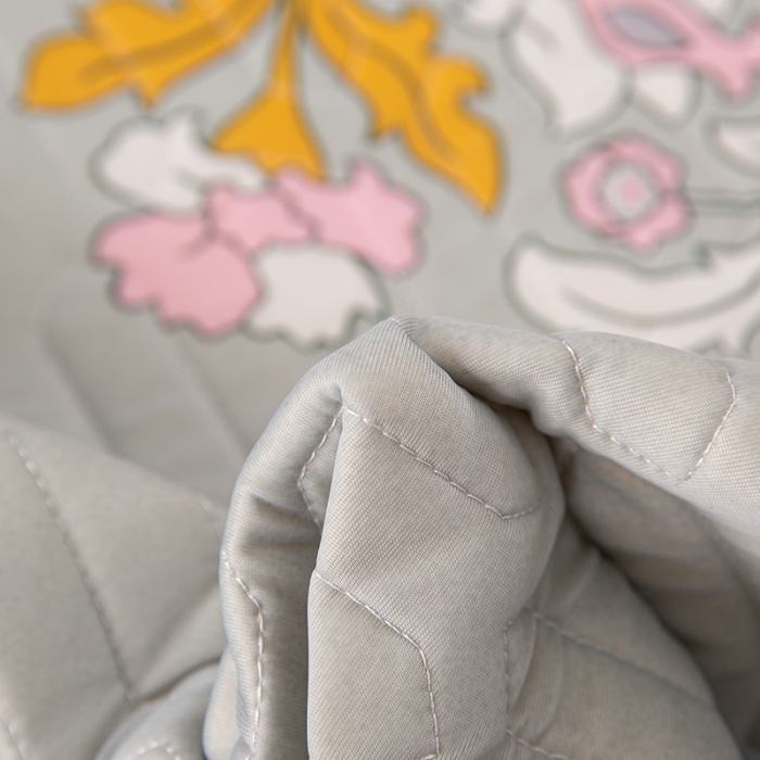 91家纺网 家纺一手货源 找家纺 纽缦家纺 2021新款凉感丝乳胶凉席可拆卸床裙款三件套 罗马假日-绿