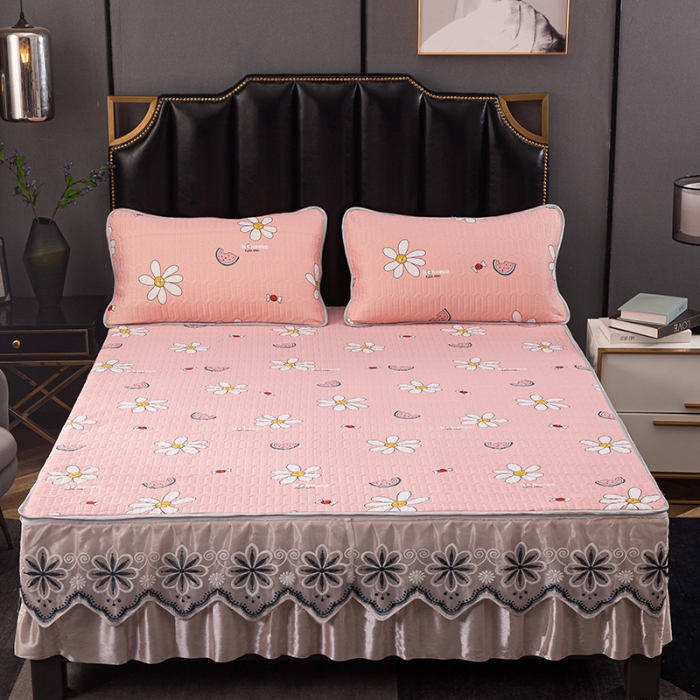 91家纺网 家纺一手货源 找家纺 纽缦家纺 2021新款凉感丝乳胶凉席可拆卸床裙款三件套 难忘哈密-玉