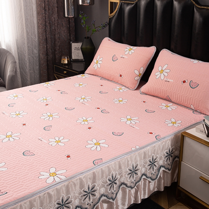 91家纺网 家纺一手货源 找家纺 纽缦家纺 2021新款凉感丝乳胶凉席可拆卸床裙款三件套 难忘哈密-玉