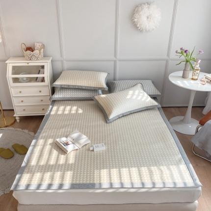 91家纺网 家纺一手货源 找家纺 （总）涞澳家纺 2021新款凉席三件套-千鸟格