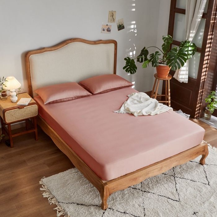 91家纺网 家纺一手货源 找家纺 涞澳家纺 2021新款60天丝纯色夏被四件套 梦幻粉